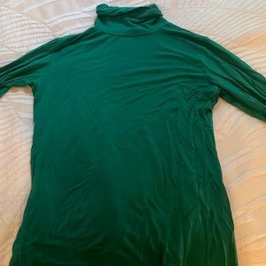 Green Turtle Neck